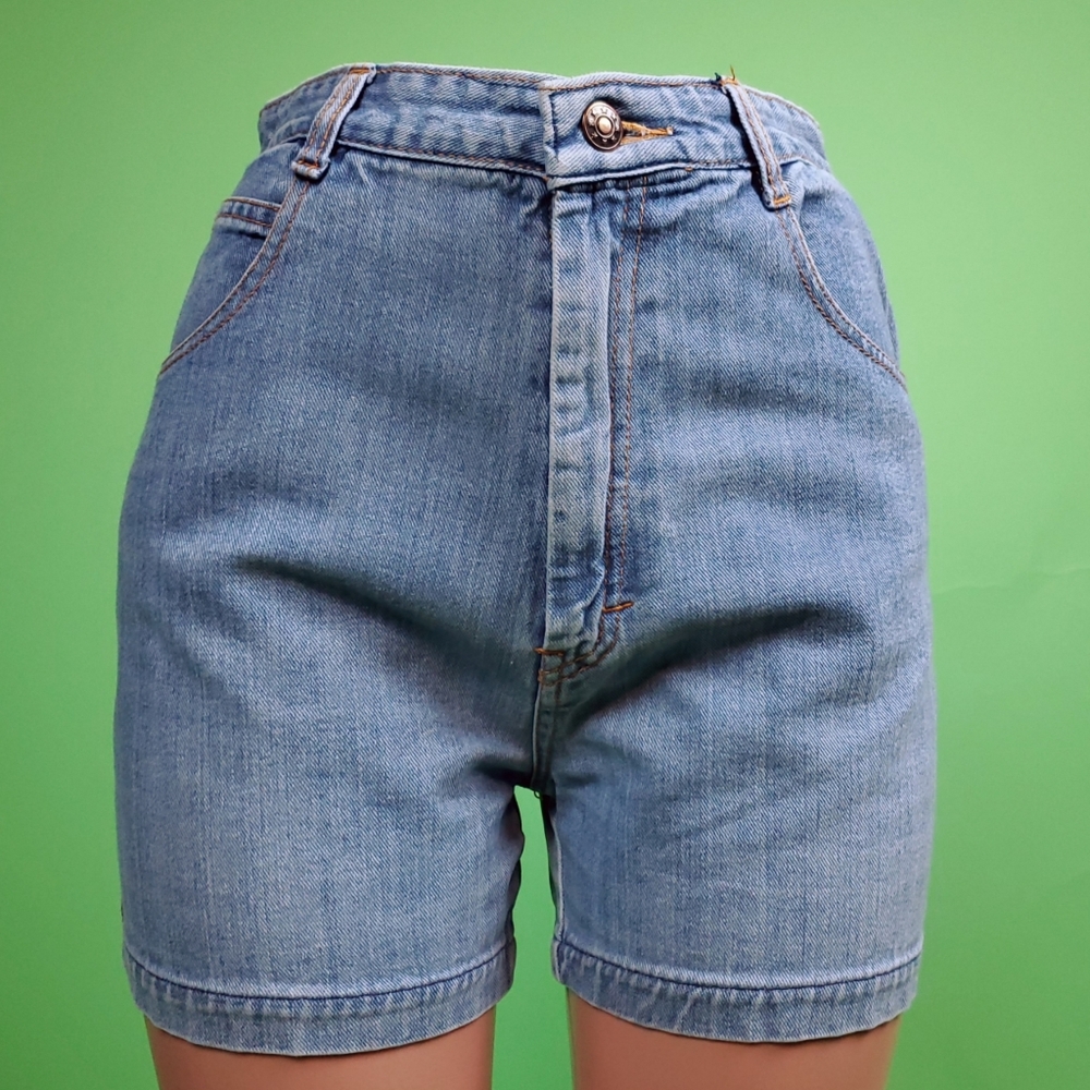 Vintage 70s/80s jean shorts - Picture 3 of 16